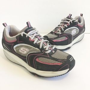 SKECHERS Shape Ups women’s size 9
